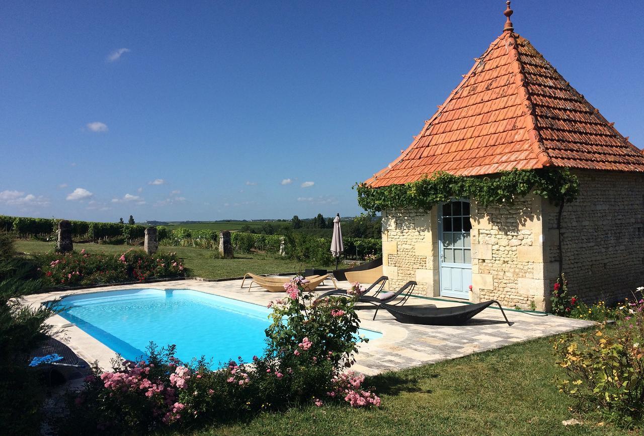 Chambre D'Hotes Clos Des Pierres Blanches Brie-sous-Archiac Kültér fotó